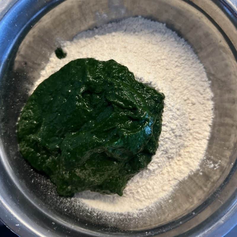 tricolor poori step 3